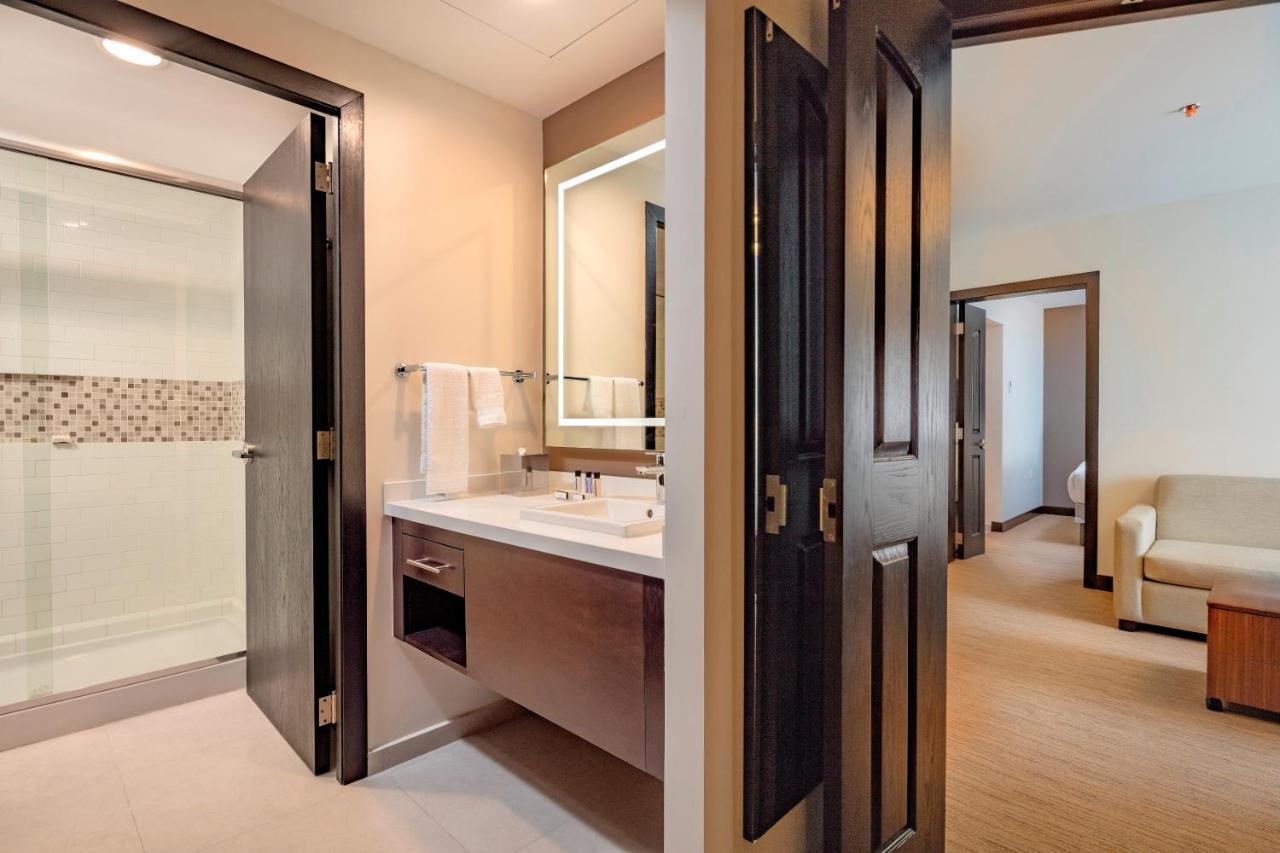 Staybridge Suites - Saltillo By Ihg Экстерьер фото
