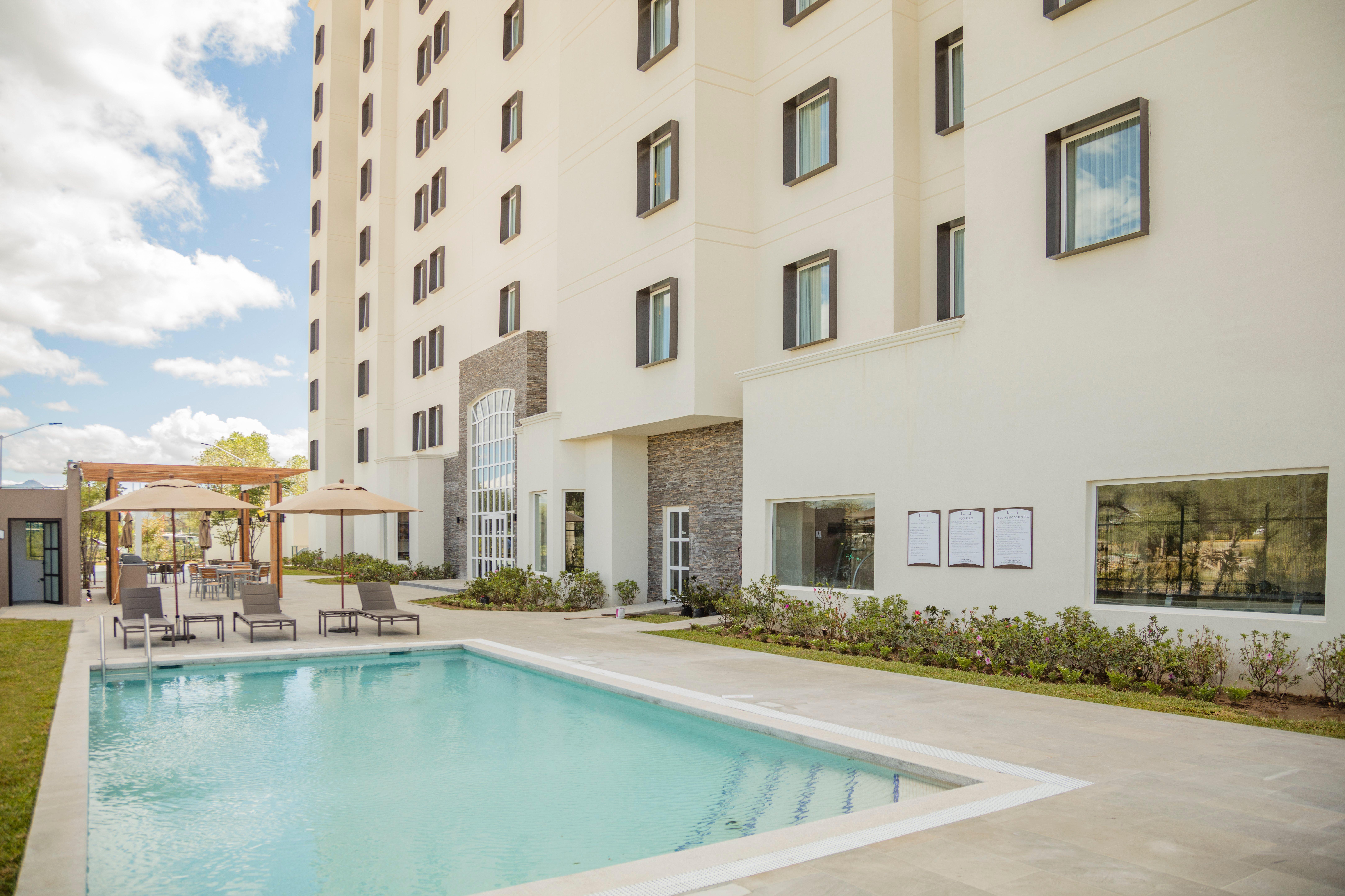 Staybridge Suites - Saltillo By Ihg Экстерьер фото