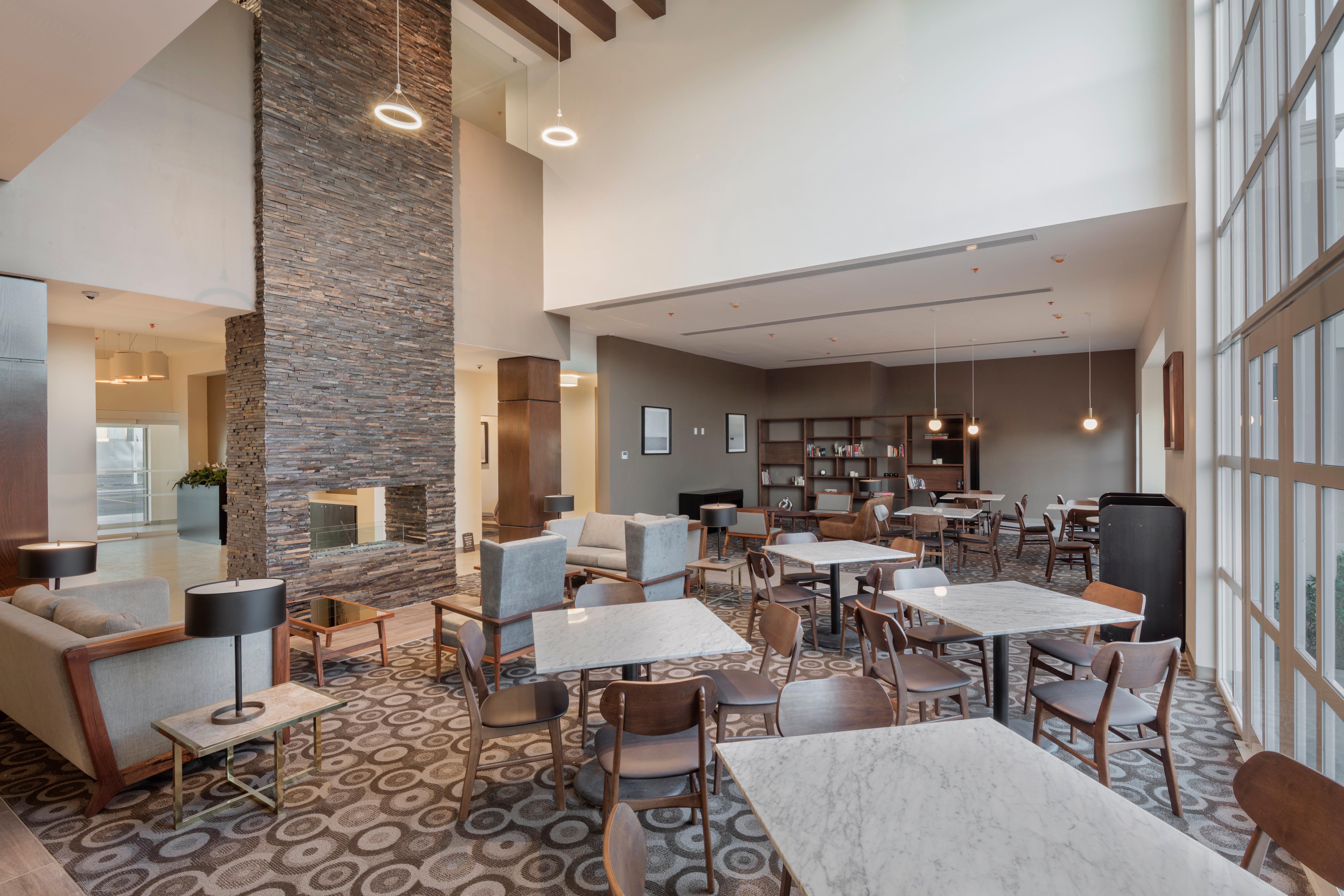 Staybridge Suites - Saltillo By Ihg Экстерьер фото